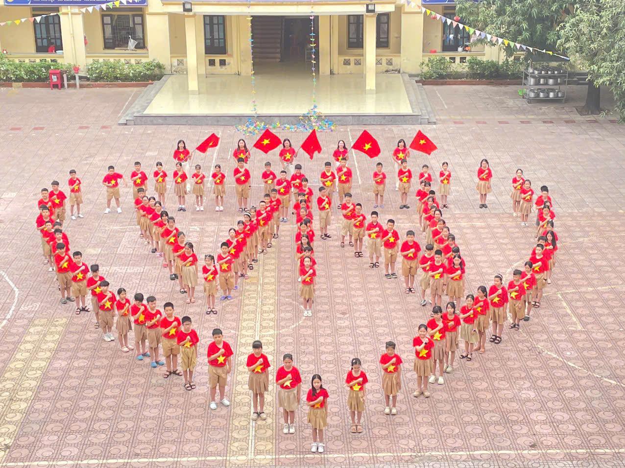 MỪNG ĐẠI LỄ 50 NĂM RỰC RỠ VÀNG SON (30/4/1975 – 30/4/2025) TỰ HÀO DÂN TỘC – TIẾP BƯỚC CHA ANH