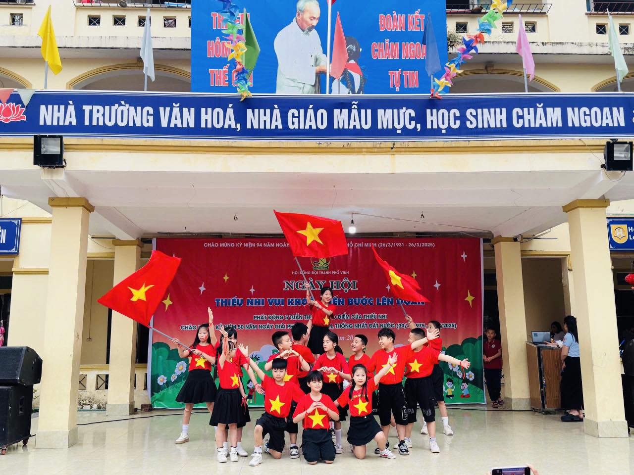 GÀY HỘI THIẾU NHI VUI KHOẺ - TIẾN BƯỚC LÊN ĐOÀN